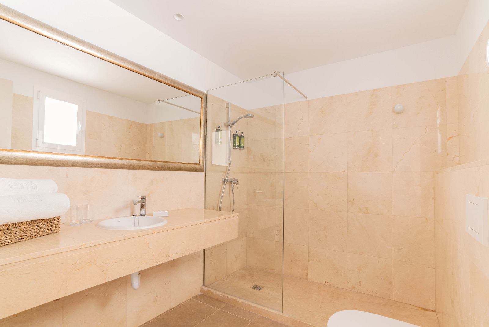Habitación Doble Vista Jardín - Hotel Cala D'or Habitación Doble Vista Jardín - Hotel Cala D'or