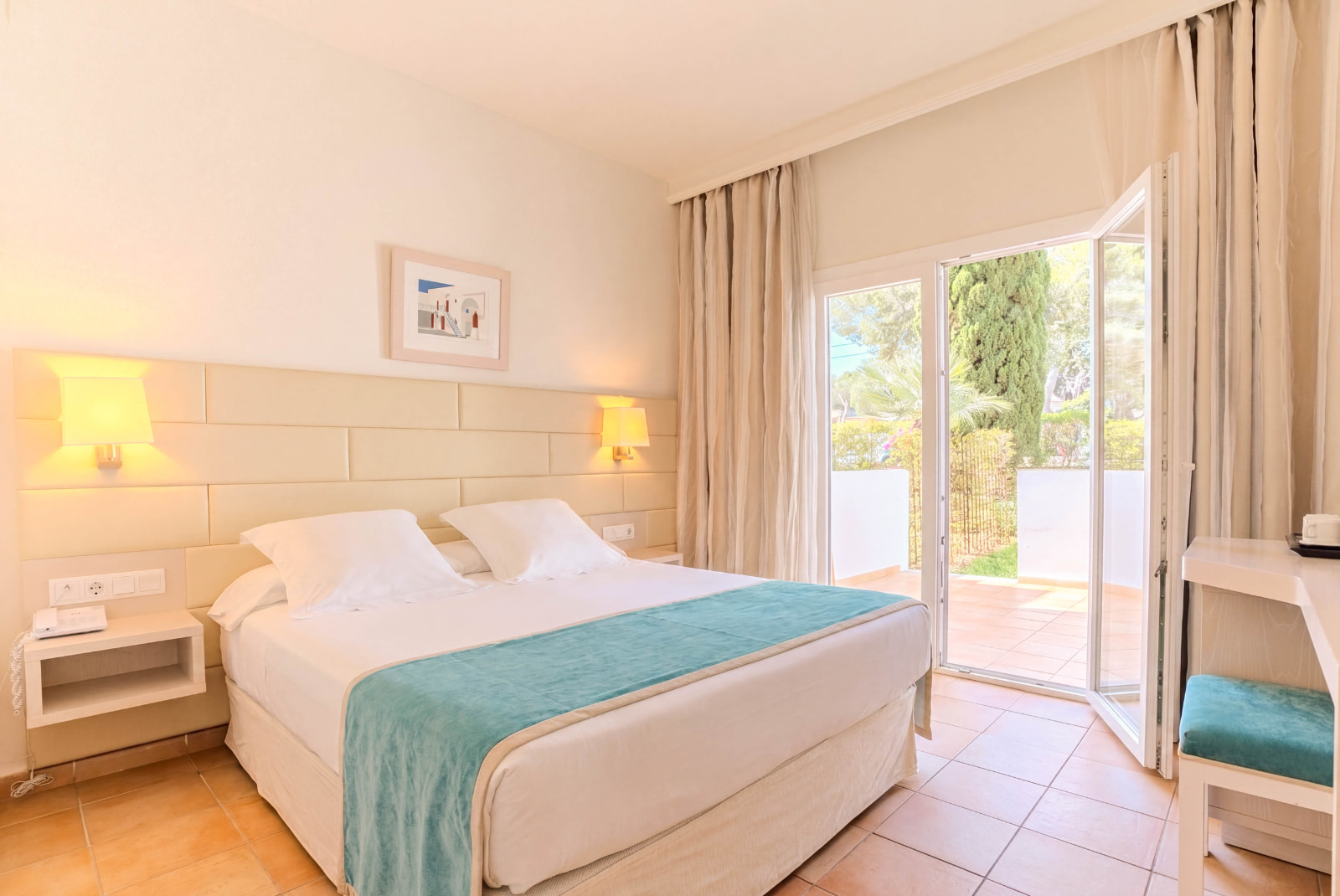 Galería - Hotel Cala D'or Galería - Hotel Cala D'or